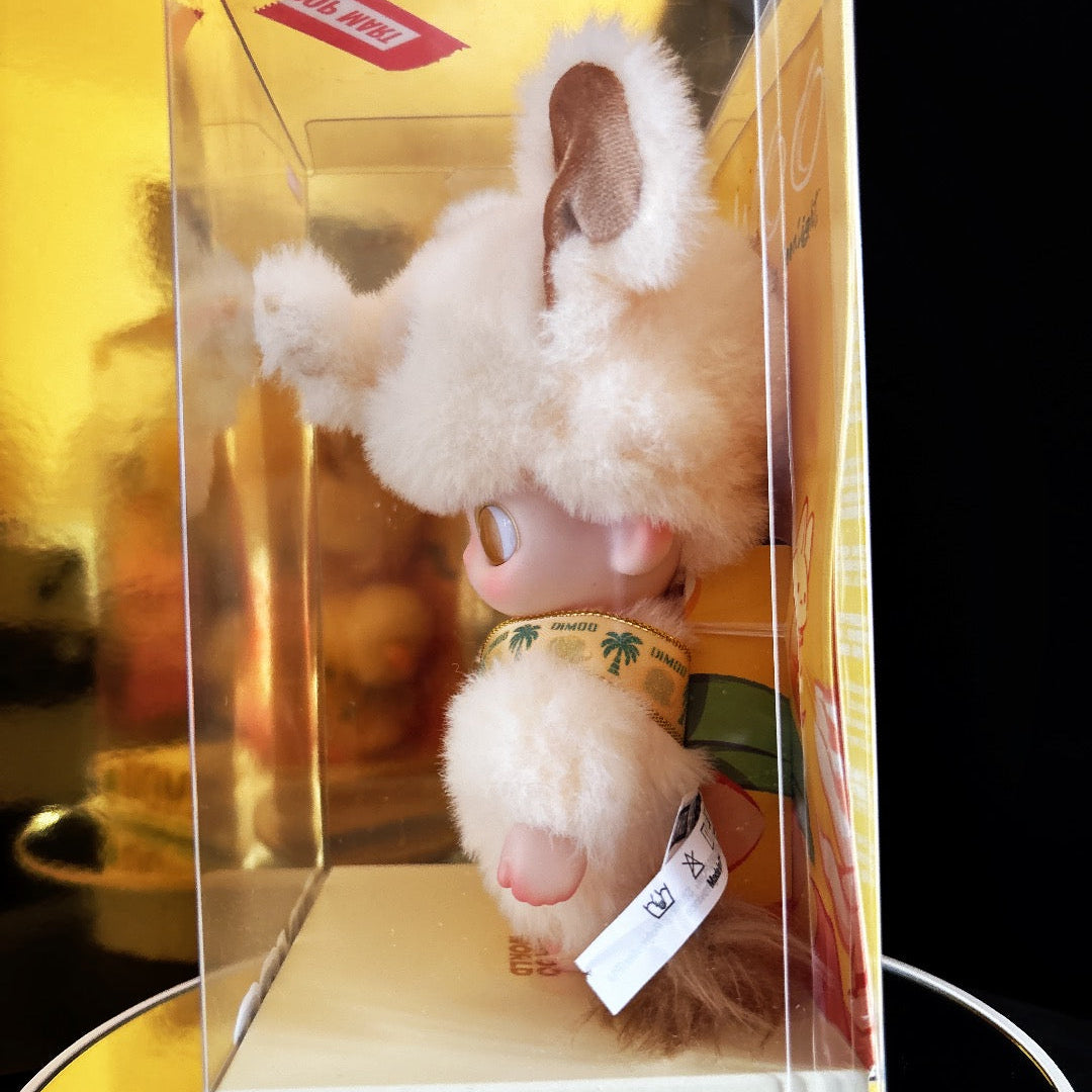 Pop Mart – Dimoo Elephant in Moonlight – Vinyl Figure with Pendant