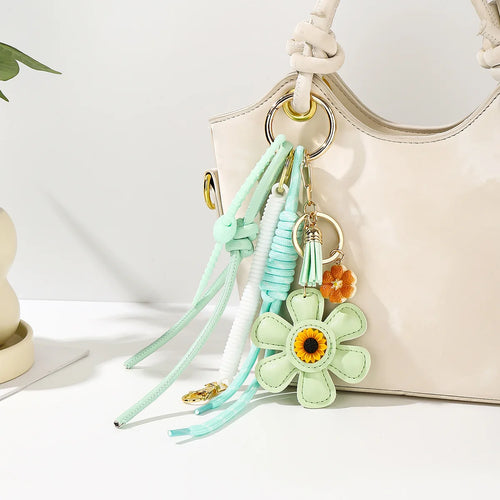 New In Leather Sunflower Bag Charms Fashionable Pendant Of Bag Braided Rope Woman Keychain Accessories Gift Wholesale