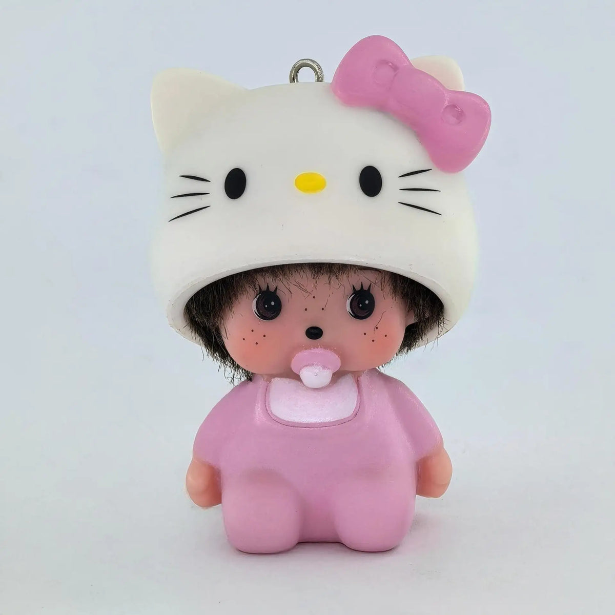 Monchhichi x Sanrio – Hello Kitty & Panda – Figurine Vinyle Porte-Clés – A Kitty | BubuKawaii
