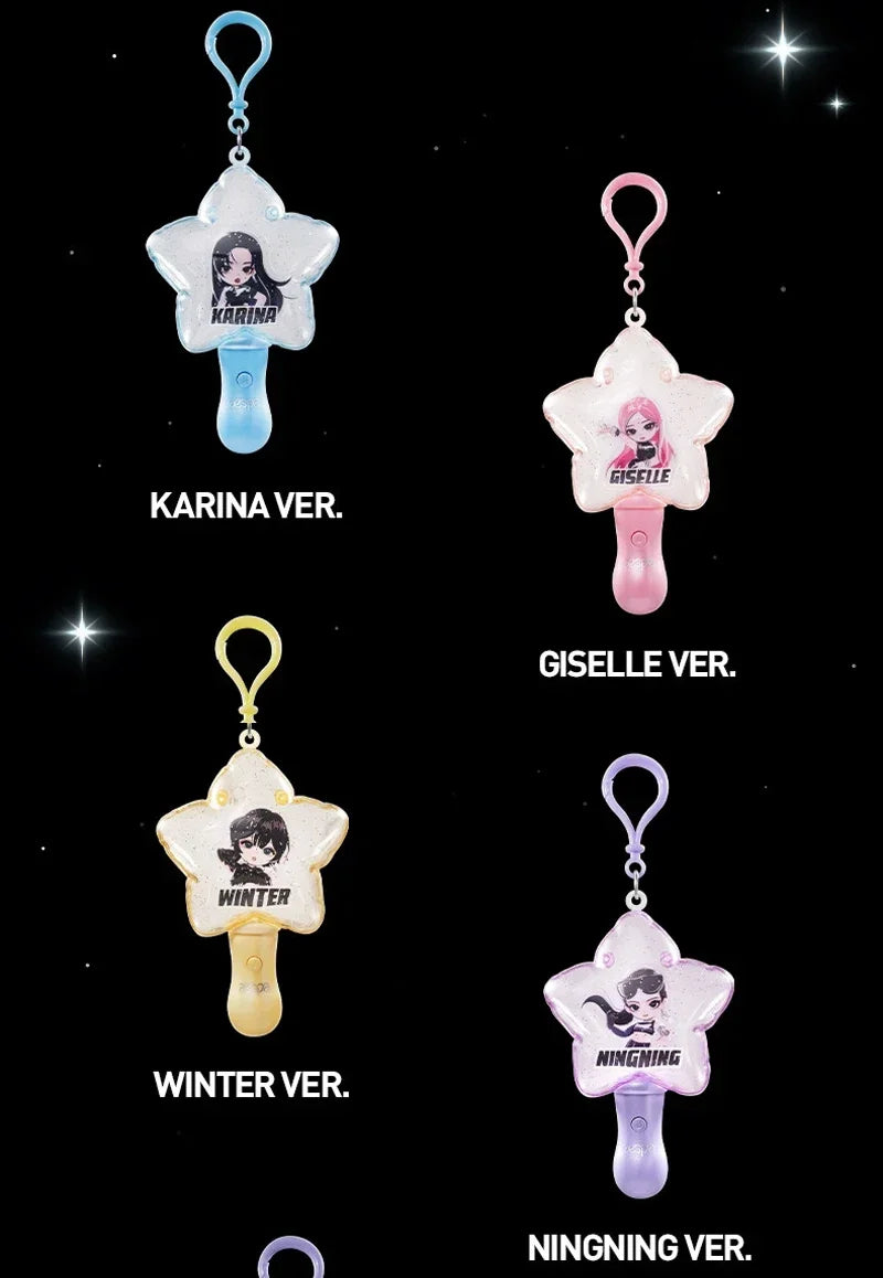 Pendentif Aespa Memorable Picks – Blind Box Lumineux – Lot de 4 (set complet) | BubuKawaii