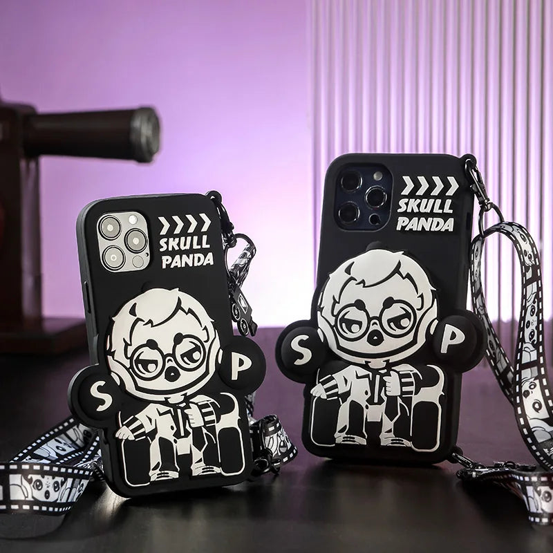 Coque iPhone 12 – Skullpanda Action Cut Cool Director – vue 3 | BubuKawaii