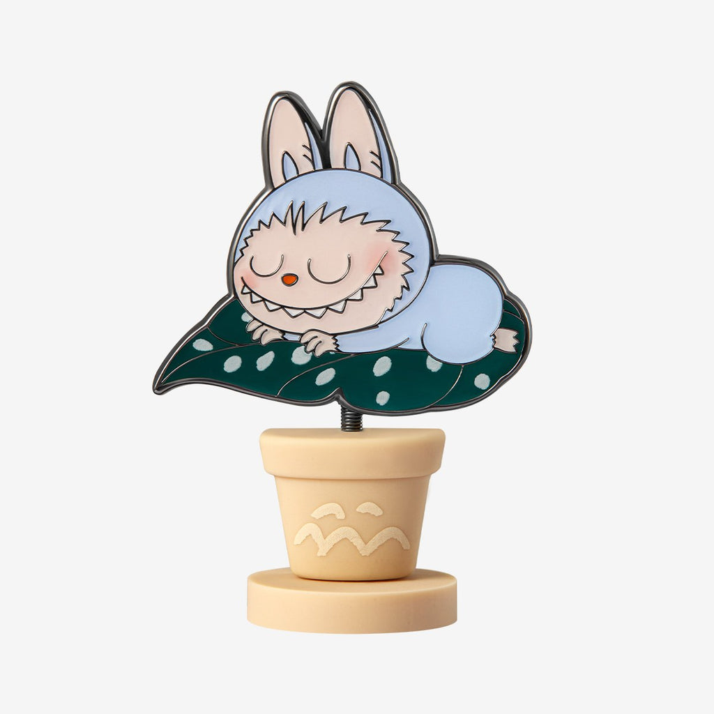 Badge aimanté Labubu Fall in Wild – vue 6