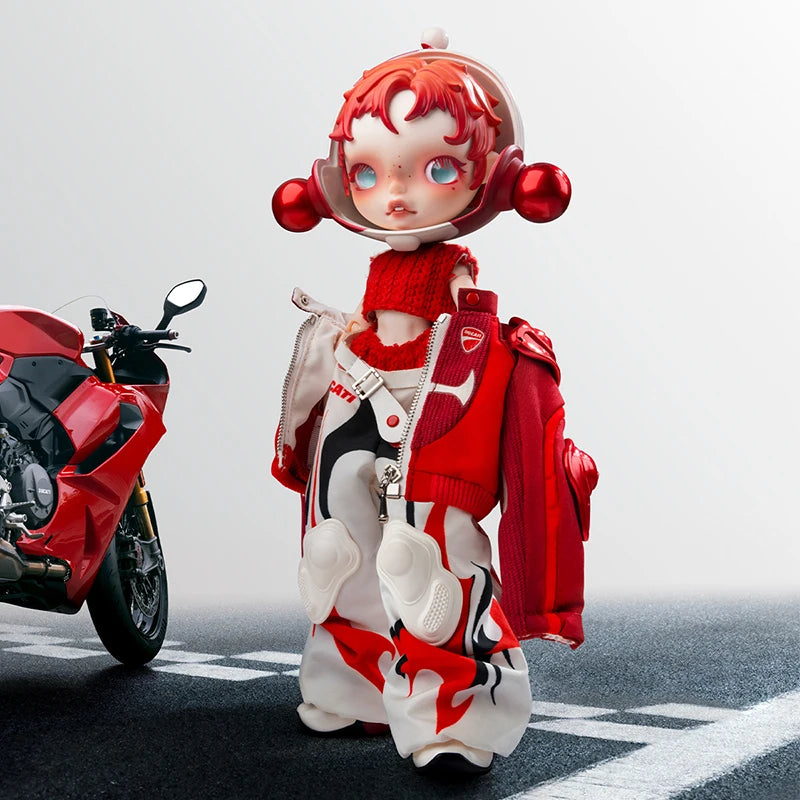Figurine articulée 1/6 – Skullpanda × Ducati – vue 4 | BubuKawaii