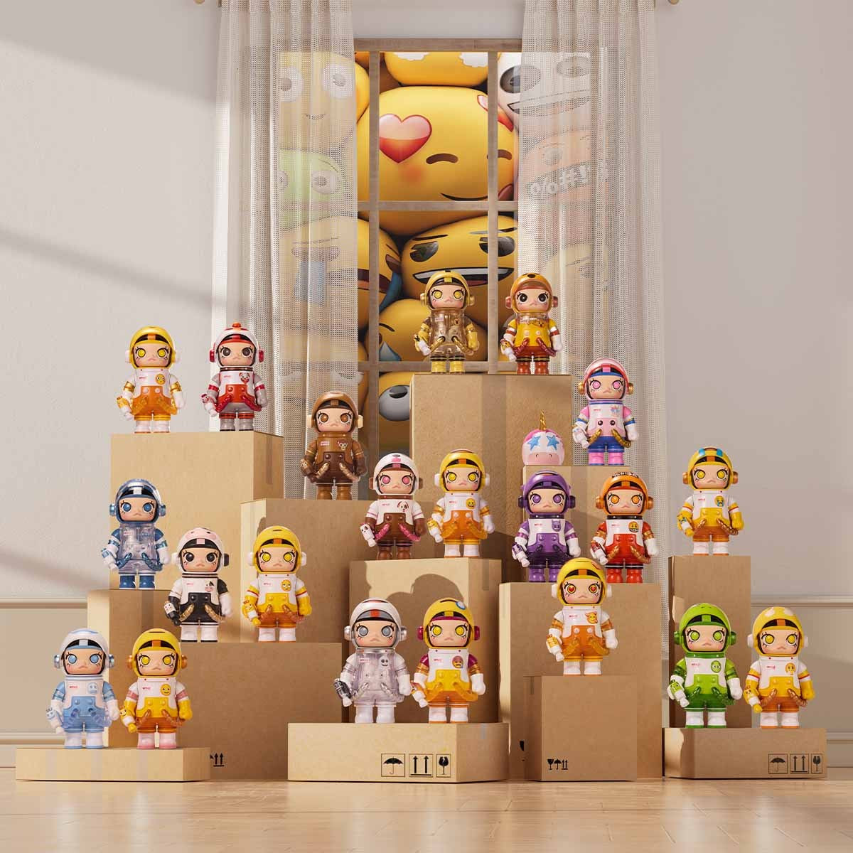 Figurine Mega Space Molly 100 % × Emoji – vue 2