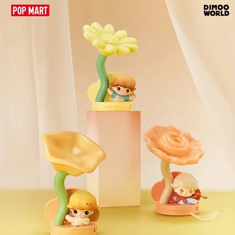 POP MART Dimoo Moments In Bloom Series Motion-Sensing Night Light Blind Box Guess Bag Desktop… – vue 4 | BubuKawaii